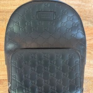 GUCCI Black GG Signature Leather Small Backpack